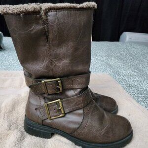 Brown Fur-lined Boots
